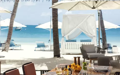 Waldorf_Astoria_Maldives_Ithaafushi_Nava Tables_Pizza